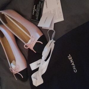 CHANEL pink ballet with black linen cc tips size39c/8